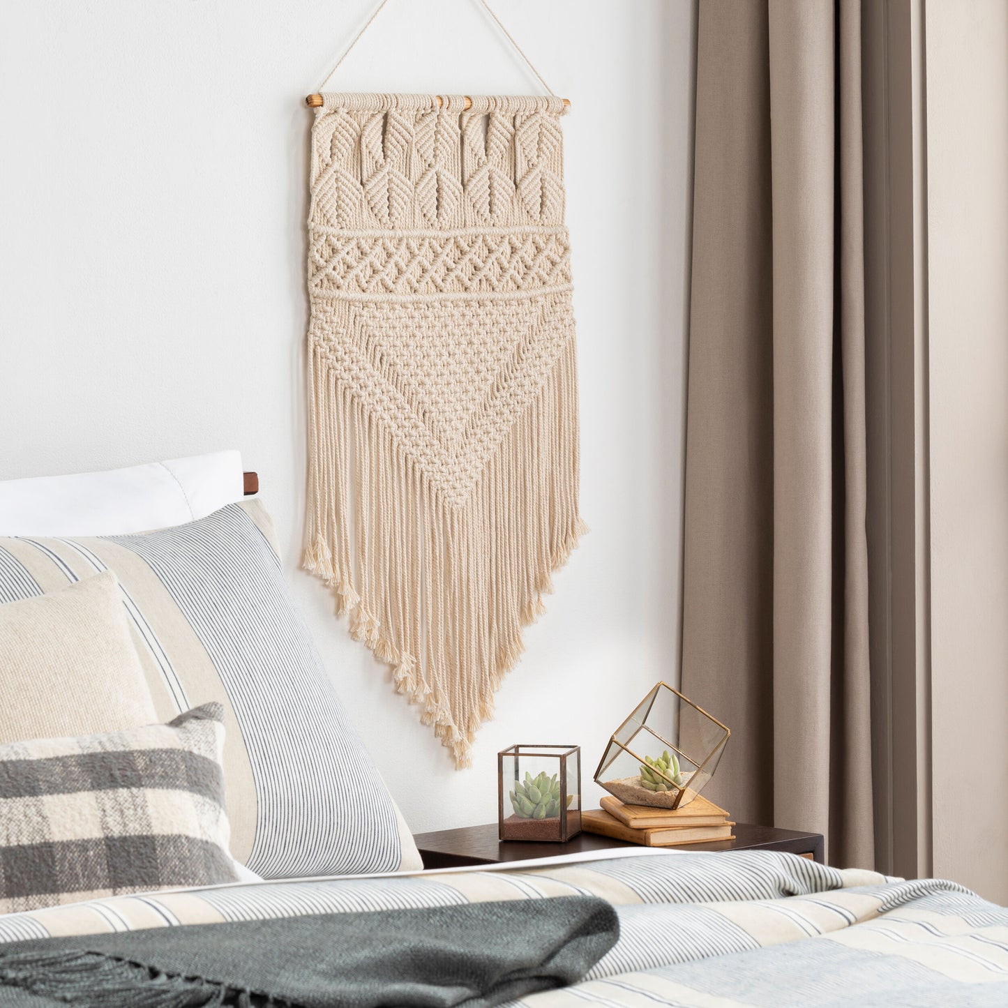 Kahlo Macrame Hanger - Cotton Macrame - Woven - The Boho House