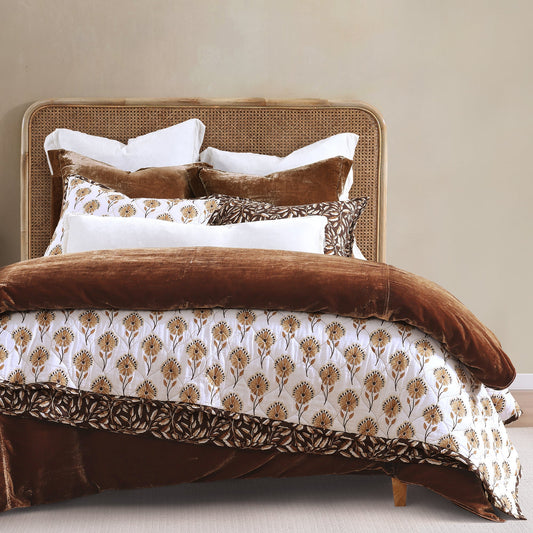 Radiant Garden Reversible Quilt Set - Orange & White - Floral Pattern - Brown & Tan Leaves Reverse pattern - The Boho House